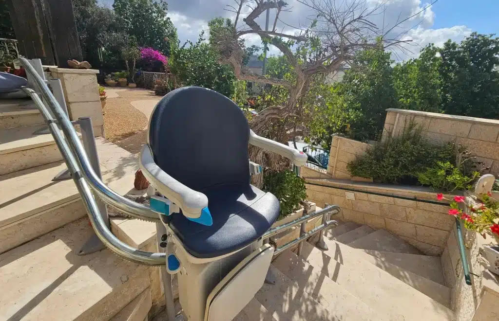 מעלון חיצוני